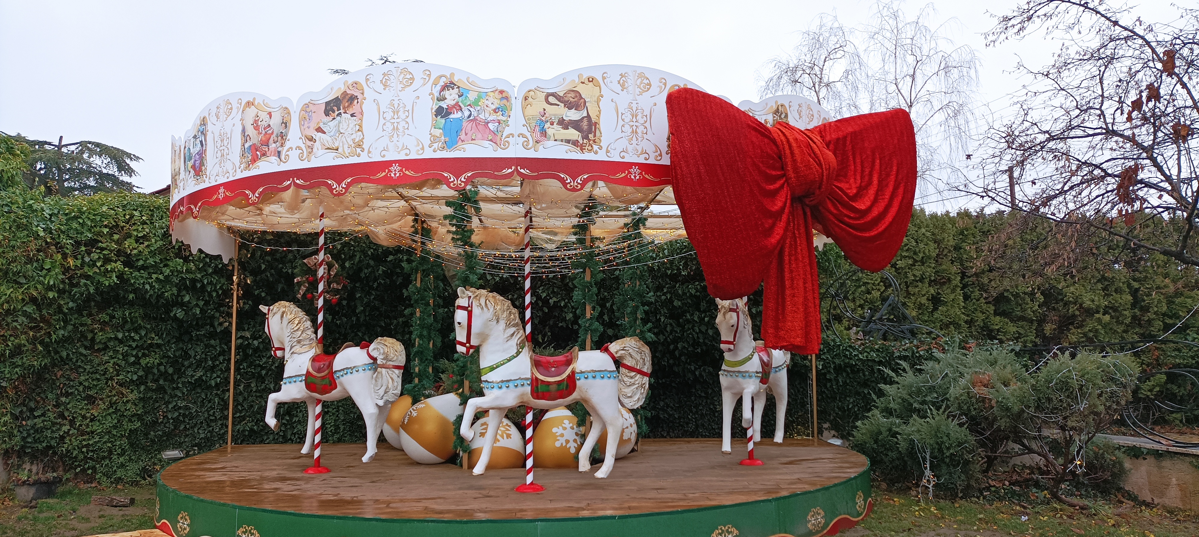 Poseta kuće Deda Mraza Happy House